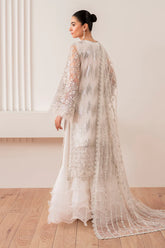 Embroidered net back panel of Baroque UF-703